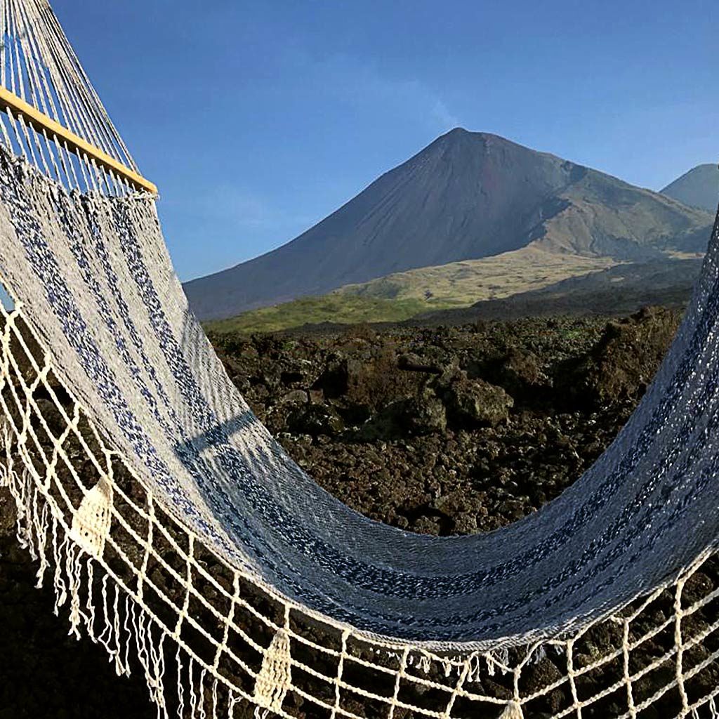Fisherman's net hammock with bars - Volcan de fuego - Guatemala