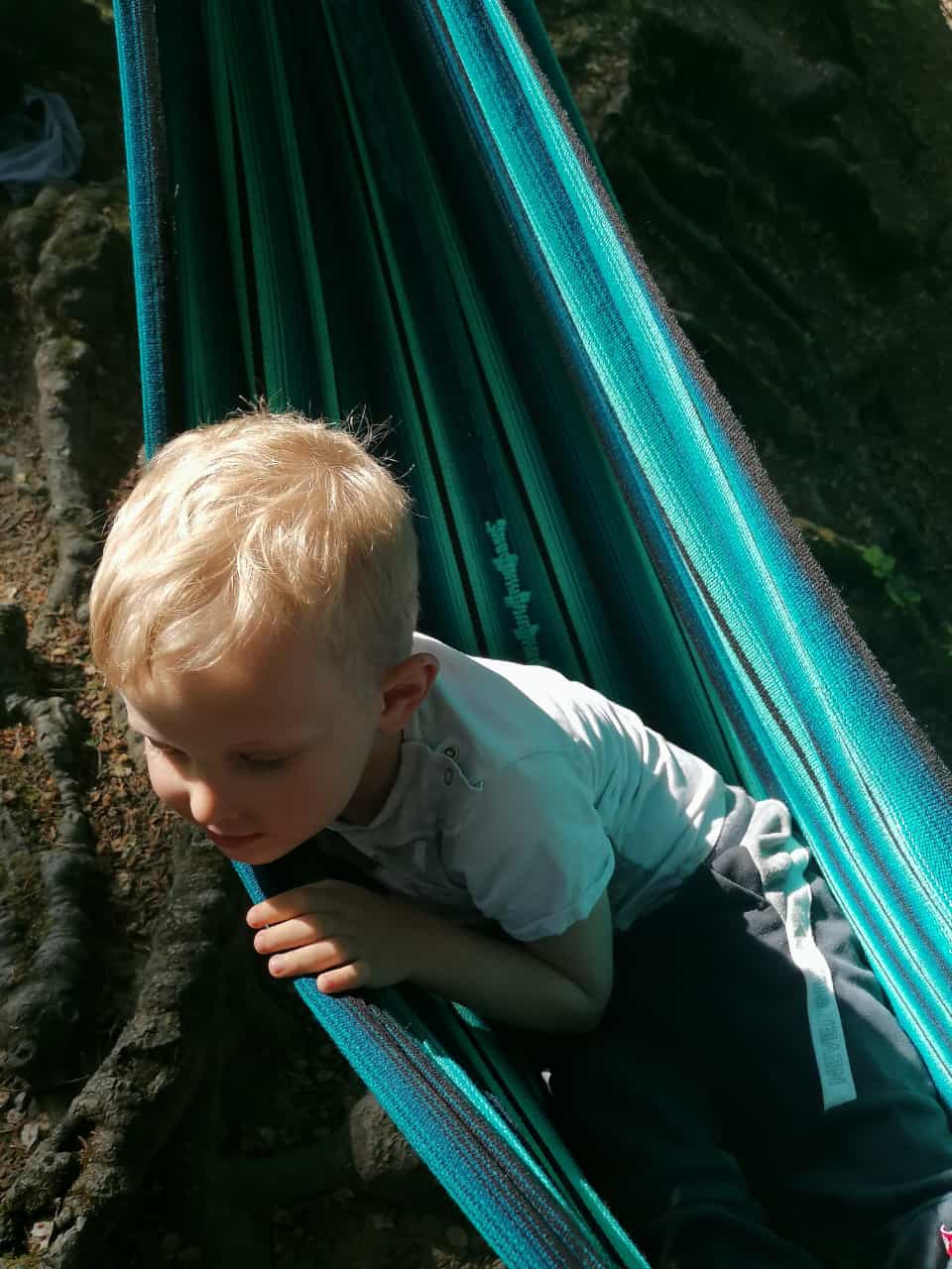 Child in Green hammock - Maya Tipica - Tissé main