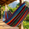 Hamac Maya multicolor devant Hostal de Antigua Guatemala_La tipica